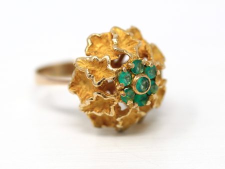 Vintage Flower Ring - Retro 14k Yellow Gold Green Chalcedony Cluster Genuine Gemstones - Vintage Circa 1970s Era Size 5 1 4 Fine 70s Jewelry Supply