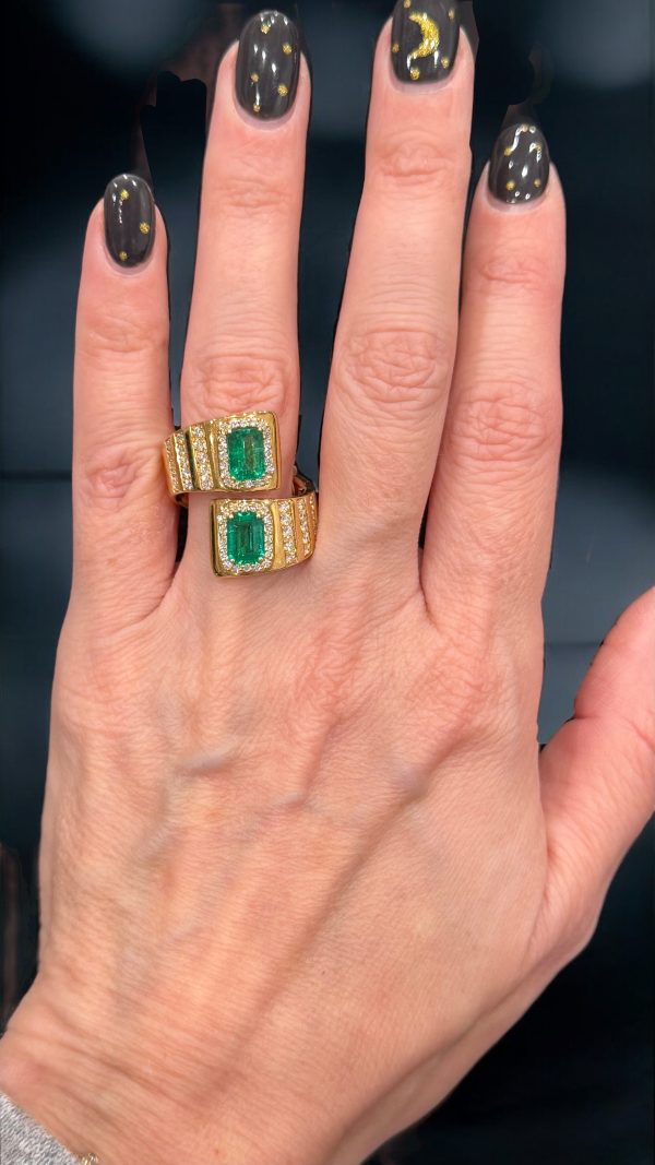 Green Emerald art deco wrap around Ring Supply