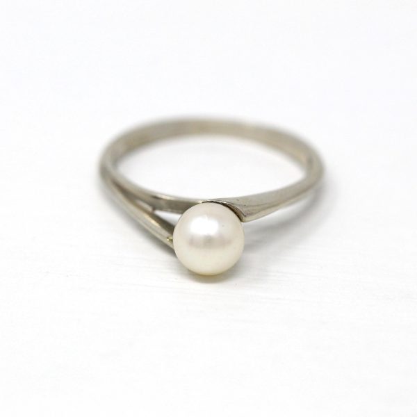 Cultured Pearl Ring - Retro 10k White Gold 6 mm Solitaire Gem - Vintage Circa 1960s Era Size 8 New Old Stock Fine Modernist Jewelry Cheap