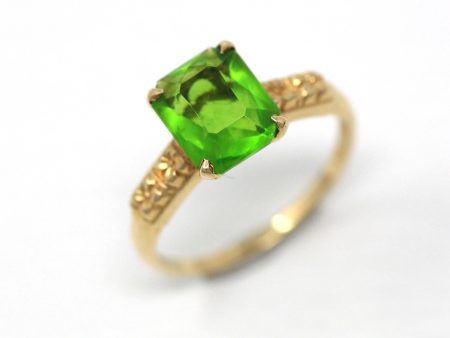 Vintage Flower Ring - Retro 10k Yellow Gold Square Cut Faceted Green Glass Stone - Vintage Circa 1960s Size 4 1 4 New Old Stock 60s Jewelry Online Hot Sale