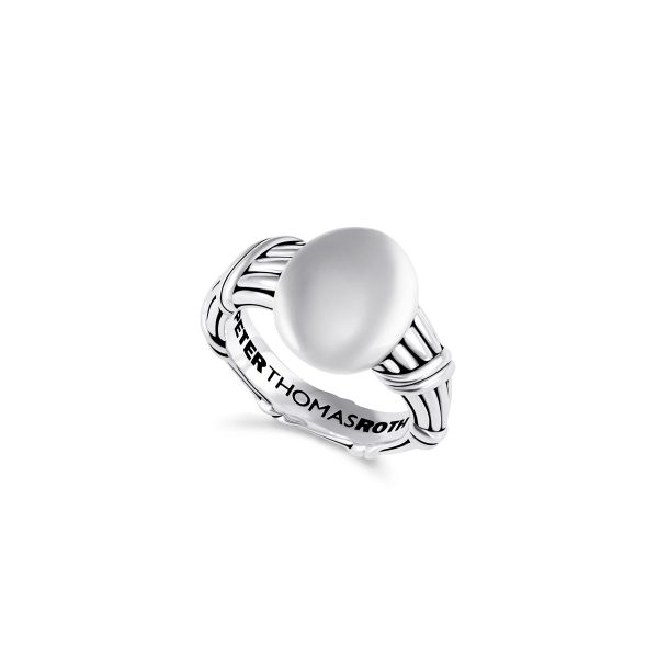 Amulet Oval Signet Ring in sterling silver on Sale