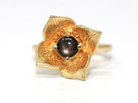 Black Star Sapphire Ring - Retro 14k Yellow Gold Genuine Gemstone Flower Petals - Vintage Circa 1960s Era Size 6 New Old Stock Fine Jewelry Discount